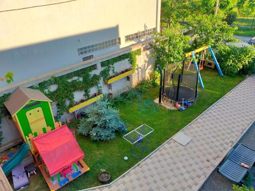 Herní místnost nebo prostor pro děti v ubytování Casa Veseliei