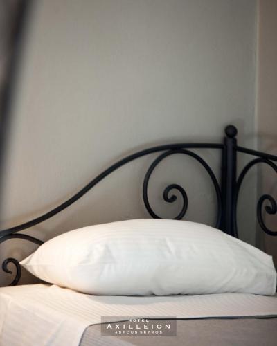 Gallery image of Achilleion Hotel in Skiros