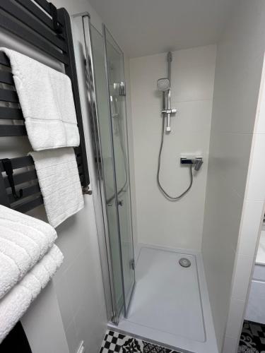 Ένα μπάνιο στο Agapella Apartamenty- Foksal Sopot Rooms