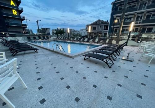 Maya Apartment Nord10 by Alezzi Parking&Pool