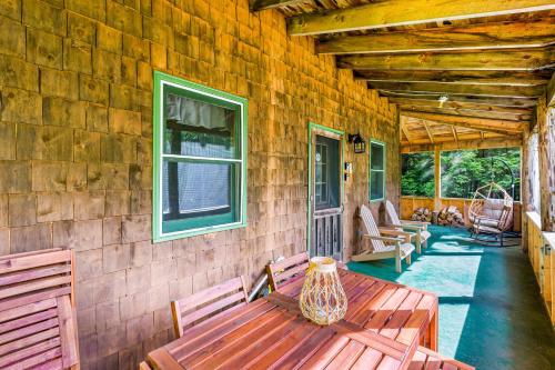 Foto sihtkohas Schroon Lake asuva majutusasutuse Lost Pond Cabin galeriist