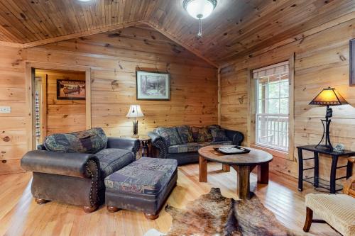 Waters Edge Cabin – Photos 2