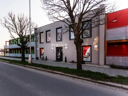 Penzion v jízdárně picture