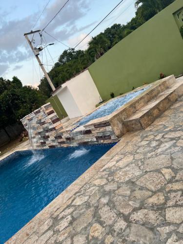 Πισίνα στο ή κοντά στο Villa La Esperanza
