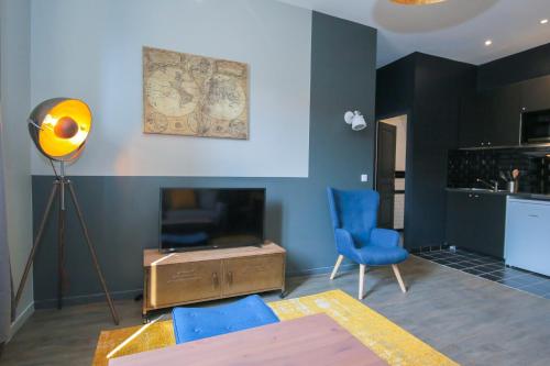 Kuchyňa alebo kuchynka v ubytovaní L'Eléphant, T2 hypercentre chic et cosy, Wifi par SOVALFI