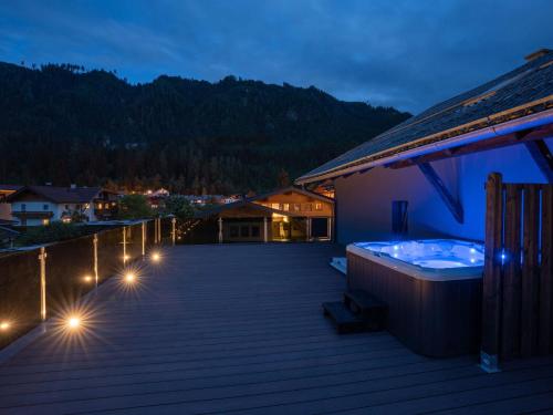 Fotografia z galérie ubytovania High-quality apartment with whirlpool v destinácii Dorf