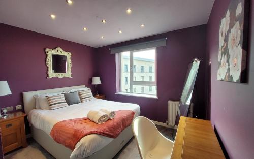 Zdjęcie z galerii obiektu 4 Separate Beds, Sleeps 6, Beautiful 2 bed Apt w Edynburgu