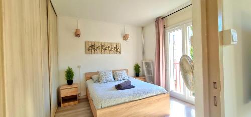 Photo de la galerie de l'établissement Le Cosy - Appartement 1 chambre - 4pers - Wifi - Parking bail mobilité, à Montpellier