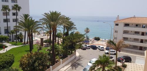 APARTAMENTO RIVAS, JUNTO a LA PLAYA TORRECILLA NERJA, Nerja ...