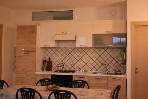 Dapur atau dapur kecil di Casa di Nadia