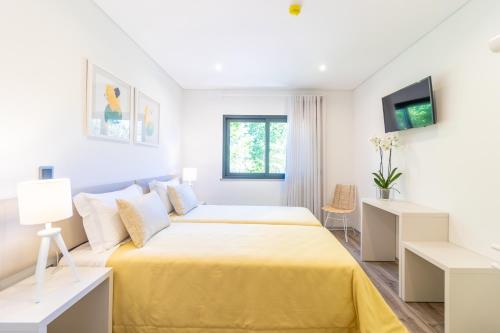 Кровать или кровати в номере Avenue 41 Guest House