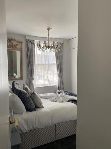 Beautiful Seaview 2 Bedroom Apartment photo 22