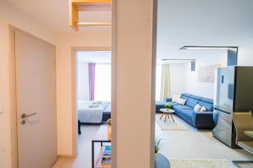 A seating area at Andante Panoráma Apartman