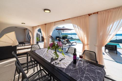 Beautiful Villa Ava – Photos 3