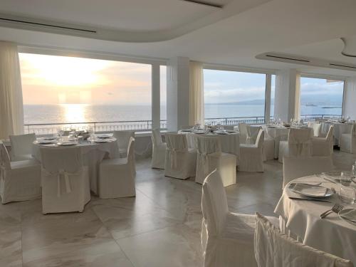 Foto dalla galleria di Hotel Stabia a Castellammare di Stabia