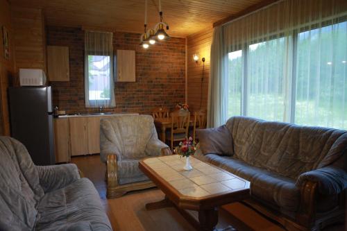 Svetainės erdvė apgyvendinimo įstaigoje Cottage Woodside