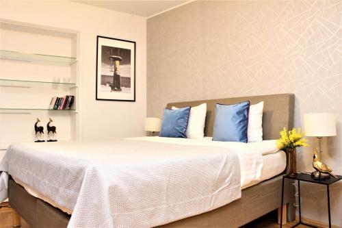 Cama o camas de una habitación en Tallinn City Apartments Kohtu Residence