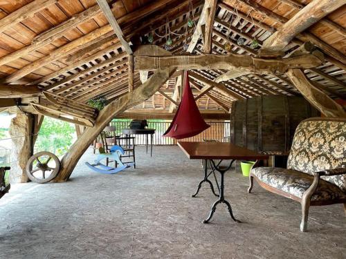 Fotografia z galérie ubytovania Ferme rénovée - lieu de charme et de détente v destinácii Ponlat-Taillebourg