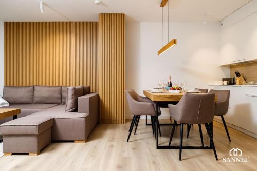 Apartament Golden Sand z dostępem do basenów,jacuzzi,strefy saun- Pinea Apartments Pobierowo-SANNEL Apartments for rent