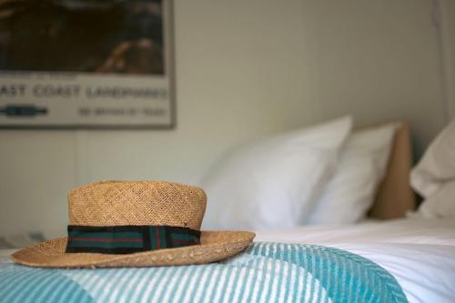 Gallery image of Adorable two bed Norfolk broads holiday home - river views with moorings & fishing in Stalham