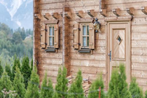a building with a door and windows on it at Ötztal Chalet in Sautens