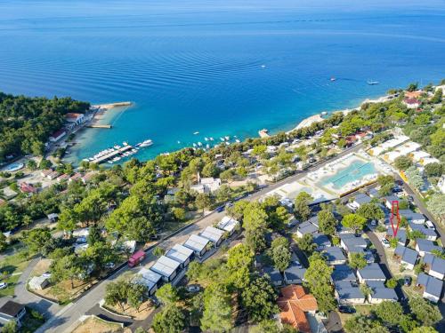 Gallery image of MOBILE HOMES SELCE - ALPE JADRAN MOBIL - 631 in Selce