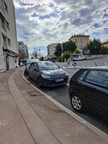 Loft Magnan - PARKING - idéal couples -BEACH -TRAM & Supermarkets - New & Confort-AC photo 25