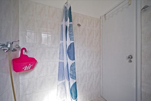 Ένα μπάνιο στο Guest House Matana Pomena