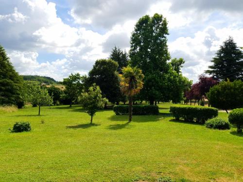 Φωτογραφία από το άλμπουμ του La veranda σε Yviers