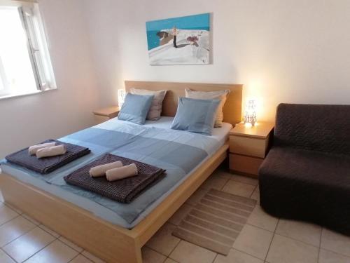 Apartmani Punta Pakoštane