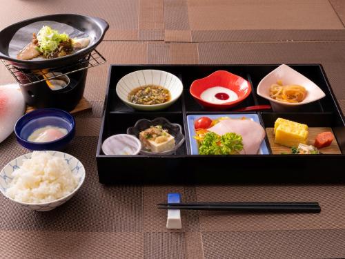 Φαγητό σε αυτό το ryokan ή κάπου εκεί κοντά
