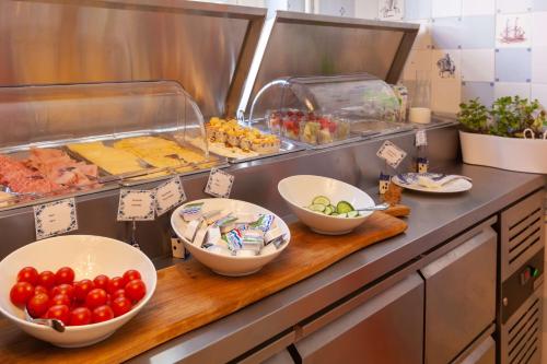 Jídlo v hotelu nebo okolí