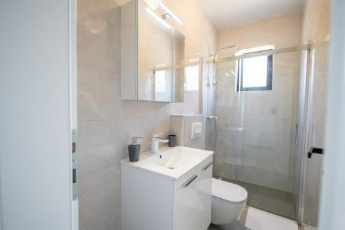 Ένα μπάνιο στο Apartments Zora