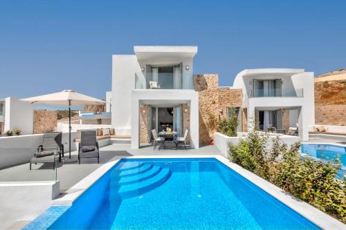 Gallery image of Desiterra Resort in Fira