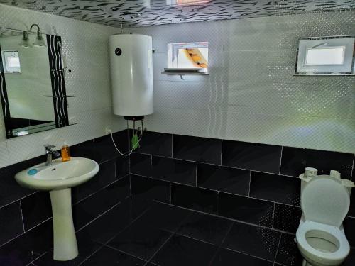 Koupelna v ubytování Guest house Data