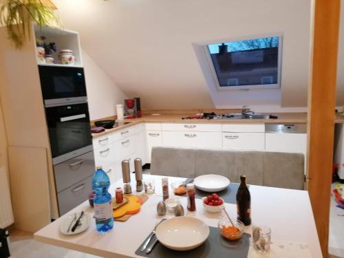 Afbeelding uit fotogalerij van Ferienwohnung Störmthaler See in Großpösna