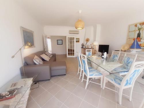 VILLALUSA Beach Apartment