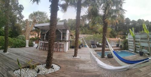 Taman di luar Villa Océane