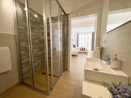Ett badrum på Branco Suites - Rooms & Holiday Apartments