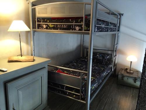 Katil atau katil-katil dalam bilik di Holiday home Gite De Marie