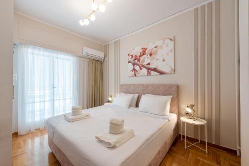 Postel nebo postele na pokoji v ubytování MEDLUXE LUXURY APARTMENT !
