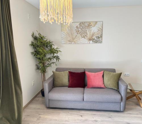 McRamé Design Apt Sea View, Beachfront, Swimming Pool, 2BDR, 2BAR, 6 pax, Praia da Rocha