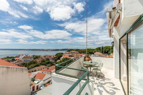 Penthouse Terrace 360º Lisbon View by LovelyStay