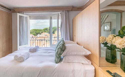 Penthouse Terrace 360º Lisbon View by LovelyStay