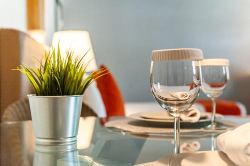 Lincoln Arms Suites Image