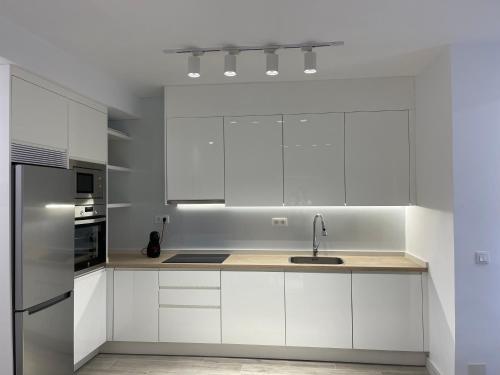 Kuchyň nebo kuchyňský kout v ubytování Apartamento a 50 metros de la Plaza del Charco, Puerto de la Cruz