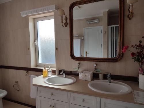 Ένα μπάνιο στο Casa da Isabelinha