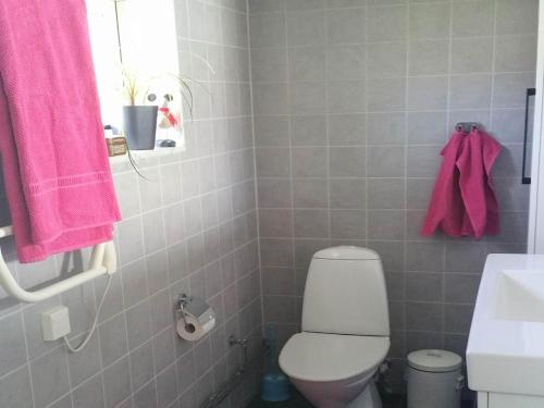 Et badeværelse på Holiday home SÖLVESBORG XVI