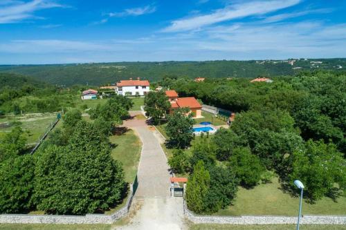 House Irma Labin