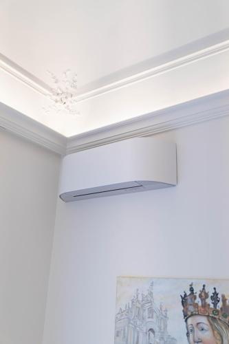 Foto dalla galleria di Anais Luxury Apartment - Catania Centro a Catania